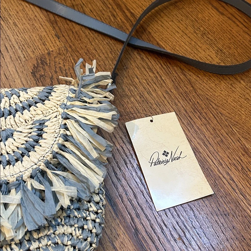 Patricia Nash Loulia Clutch Crossbody Bag - NATURAL/BLUE FOG NWT - Picture 4 of 8